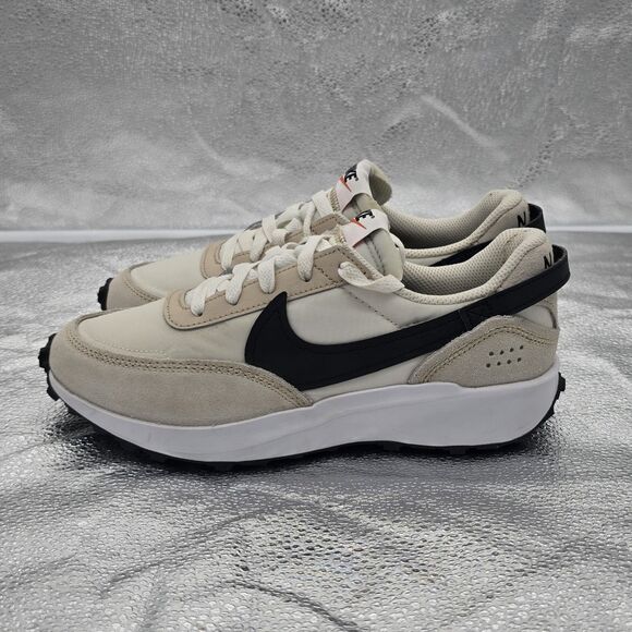 Nike Women's Waffle Debut Sneakers Beige Size 6.5 DH9523-102 Athletic Comfort - Picture 3 of 8